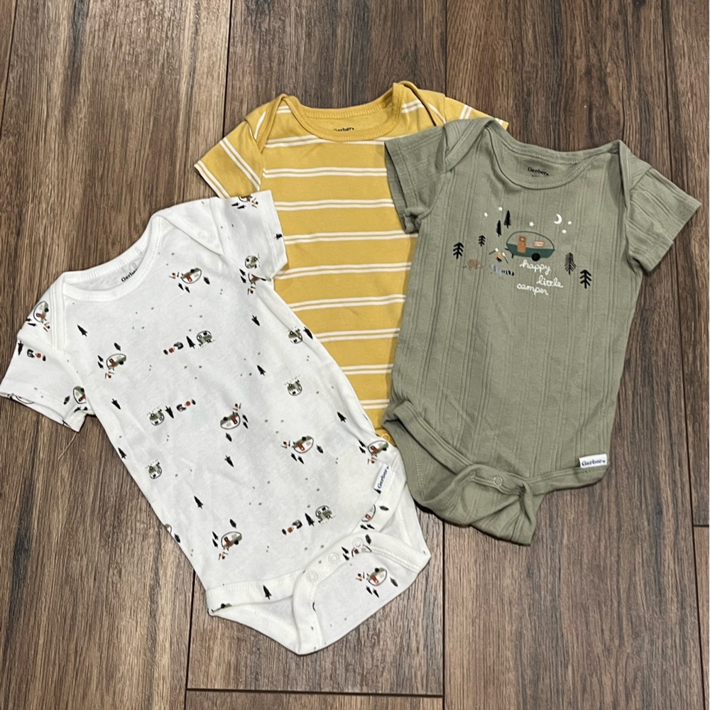 Gerber Baby Boy Casual Short Sleeve Bodysuits, Camping Theme, 3-Pack, 6-9 months